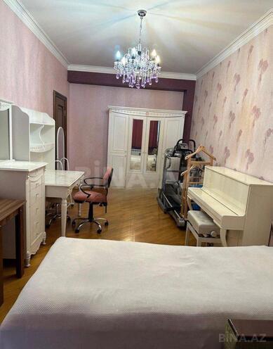 Продаётся 4-комн. новостройка 212 м², м. Элмляр Академиясы, photo 10 from 17