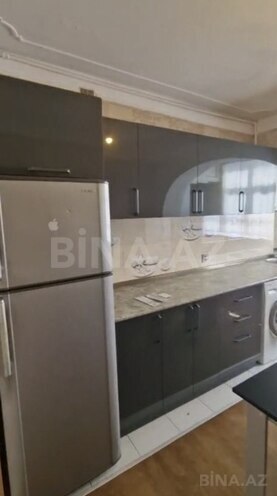 Продаётся 3-комн. вторичка 60 м², м. Ази Асланов, photo 7 from 16