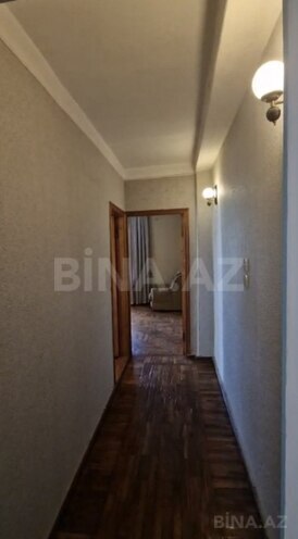 Продаётся 3-комн. вторичка 60 м², м. Ази Асланов, photo 4 from 16