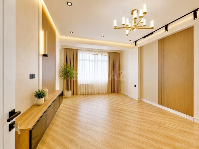 Satılır 2 otaqlı yeni tikili 70 m², Qara Qarayev m., photo 3 from 17