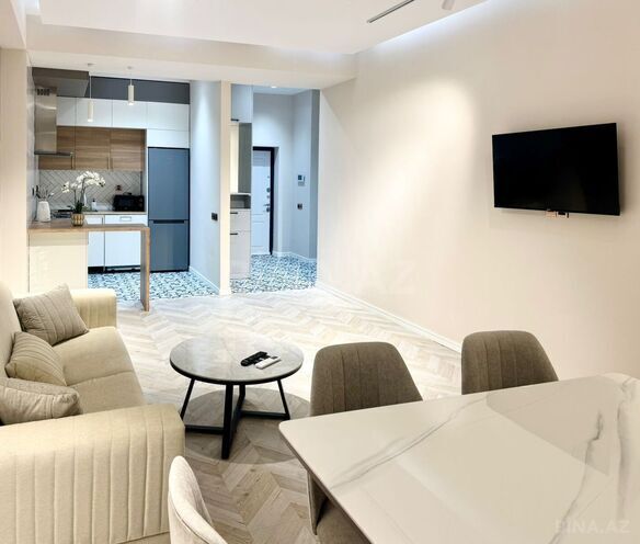 İcarəyə verilir 2 otaqlı yeni tikili 90 m², 28 May m., photo 4 from 17