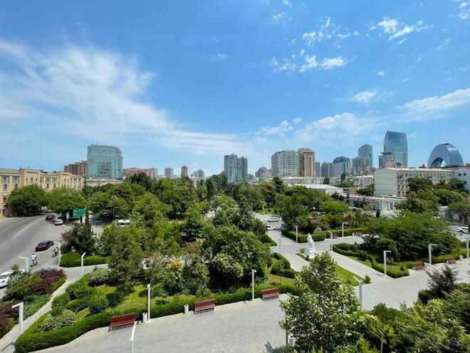 İcarəyə verilir 2 otaqlı yeni tikili 95 m², 28 May m., photo 13 from 14