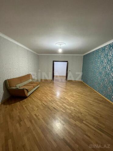 Сдаётся 3-комн. вторичка 200 м², м. Иншаатчылар, photo 1 from 13