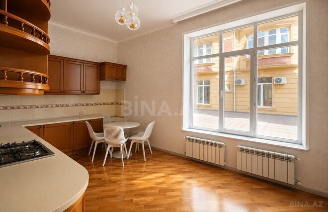Satılır 40 otaqlı həyət evi/bağ evi 4 000 m², Badamdar q., photo 8 from 11