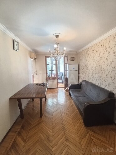 Сдаётся 3-комн. вторичка 65 м², м. Элмляр Академиясы, photo 1 from 17