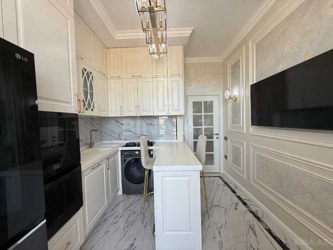 Satılır 4 otaqlı yeni tikili 130 m², İnşaatçılar m., photo 13 from 20