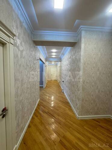 Сдаётся 4-комн. новостройка 159 м², м. Иншаатчылар, photo 19 from 26