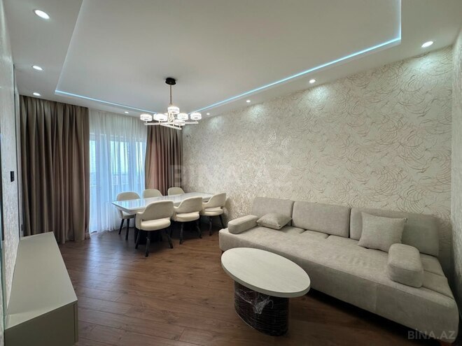 Продаётся 3-комн. вторичка 80 м², м. Ази Асланов, photo 4 from 18