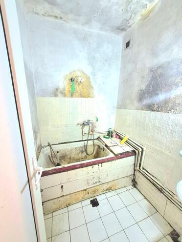 Satılır 2 otaqlı köhnə tikili 60 m², Bakıxanov q., photo 10 from 11
