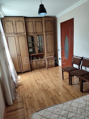 İcarəyə verilir 2 otaqlı köhnə tikili 55 m², Elmlər Akademiyası m., photo 5 from 13