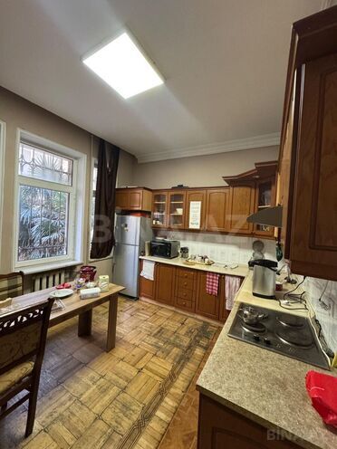 İcarəyə verilir 8 otaqlı həyət evi/bağ evi 500 m², Gənclik m., photo 11 from 16