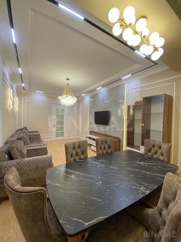 Сдаётся 3-комн. новостройка 140 м², Насиминский  р., photo 12 from 32