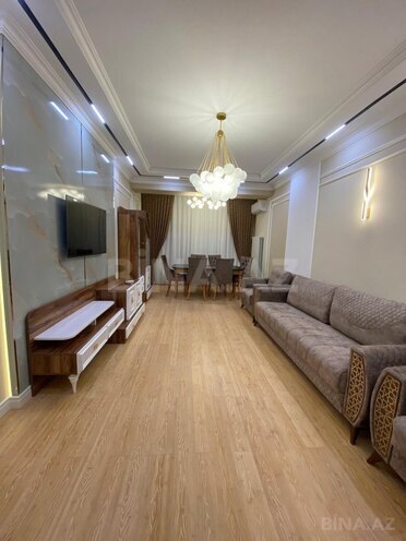 Сдаётся 3-комн. новостройка 140 м², Насиминский  р., photo 1 from 32