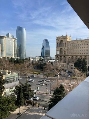 Satılır 3 otaqlı köhnə tikili 125 m², 28 May m., photo 14 from 21