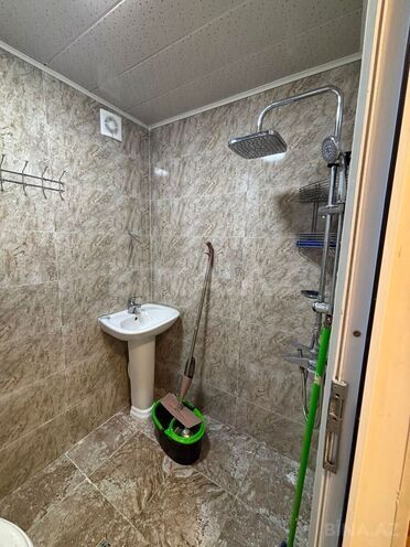 Satılır 2 otaqlı köhnə tikili 60 m², İnşaatçılar m., photo 15 from 16