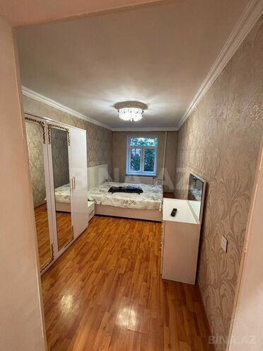 Satılır 2 otaqlı köhnə tikili 60 m², İnşaatçılar m., photo 10 from 16