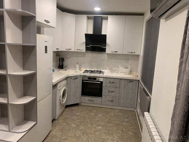 Сдаётся 3-комн. вторичка 65 м², м. Гянджлик, photo 3 from 6