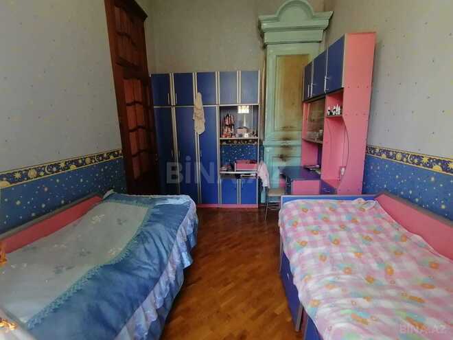 Satılır 6 otaqlı köhnə tikili 220 m², Nizami m., photo 10 from 30