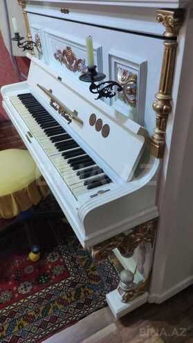 Satılır 8 otaqlı köhnə tikili 200 m², Əhmədli m., photo 4 from 9
