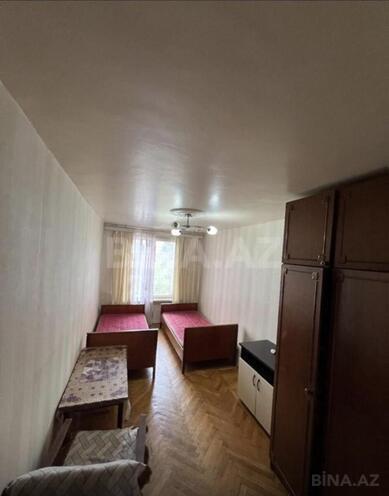 Satılır 3 otaqlı köhnə tikili 75 m², İnşaatçılar m., photo 4 from 9