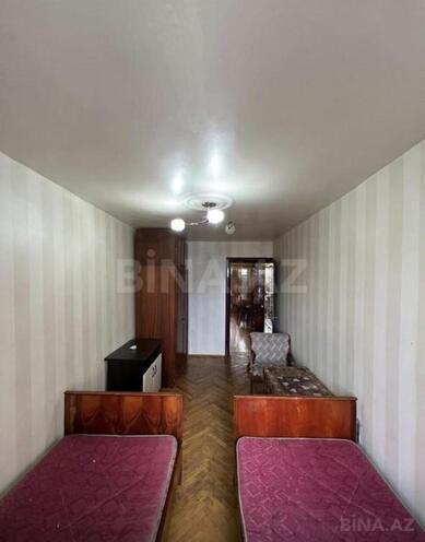 Satılır 3 otaqlı köhnə tikili 75 m², İnşaatçılar m., photo 7 from 9