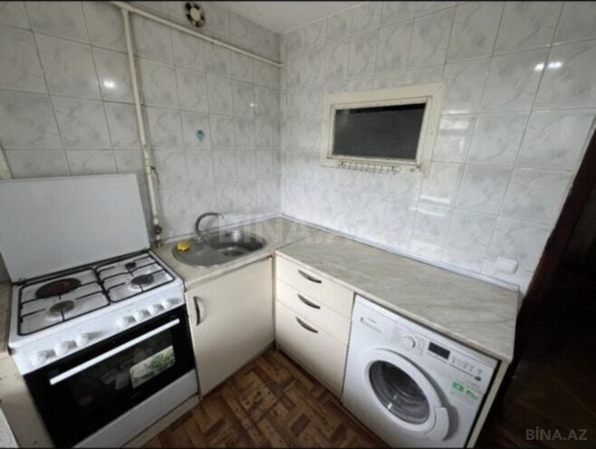 Satılır 3 otaqlı köhnə tikili 75 m², İnşaatçılar m., photo 5 from 9