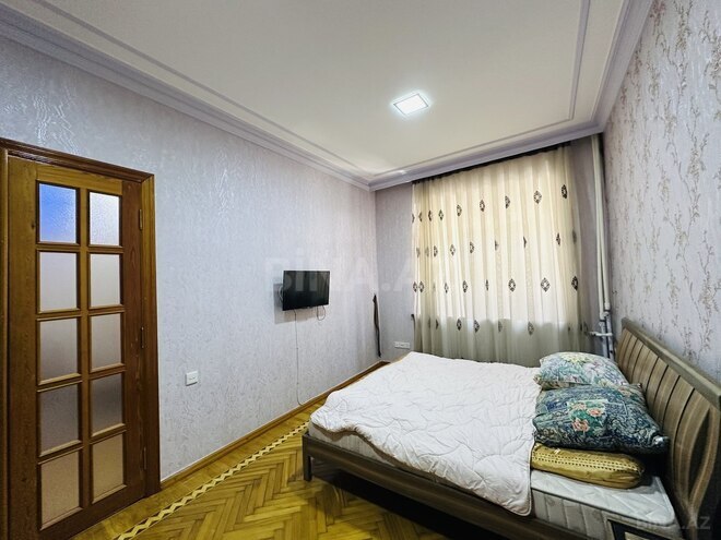Сдаётся 4-комн. вторичка 120 м², м. Сахил, photo 7 from 26