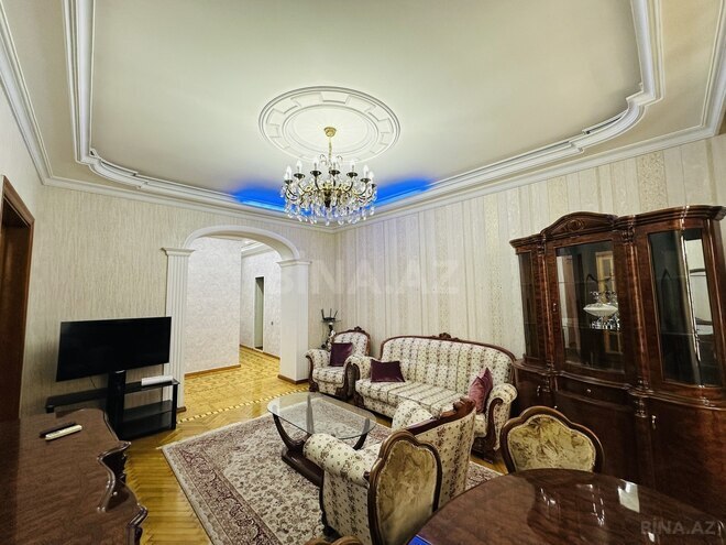 Сдаётся 4-комн. вторичка 120 м², м. Сахил, photo 3 from 26