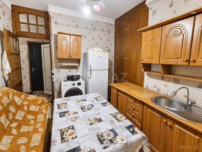 Продаётся 2-комн. вторичка 60 м², м. Нефтчиляр, photo 6 from 12