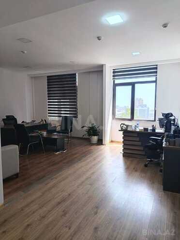 İcarəyə verilir 1 otaqlı ofis 40 m², 28 May m., photo 1 from 9