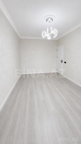 Продаётся 2-комн. вторичка 65 м², м. Ази Асланов, photo 3 from 11