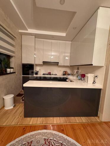 Продаётся 3-комн. вторичка 100 м², м. Нариман Нариманов, photo 14 from 19