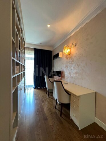 Продаётся 4-комн. новостройка 209 м², м. 8 ноября, photo 13 from 20