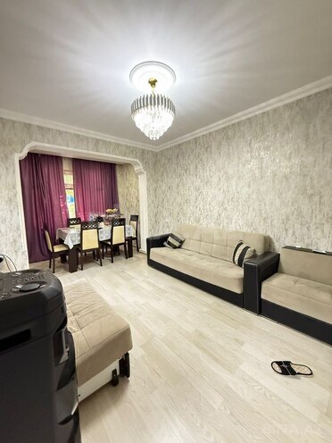 Продаётся 3-комн. вторичка 75 м², м. Мемар Аджеми, photo 1 from 18