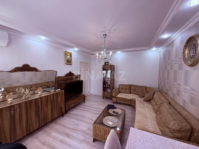 Продаётся 4-комн. вторичка 120 м², м. Нефтчиляр, photo 1 from 22