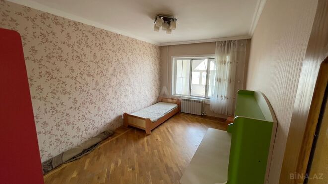 Satılır 5 otaqlı köhnə tikili 151 m², Nizami m., photo 1 from 10