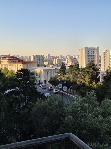 Сдаётся 2-комн. вторичка 50 м², м. Ичеришехер, photo 9 from 11