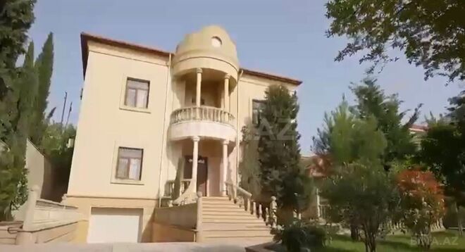 Продаётся 6-комн. дом/дача 350 м², пос. Карачухур, photo 1 from 31