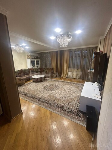 Продаётся 4-комн. вторичка 125 м², м. Ахмедлы, photo 1 from 8