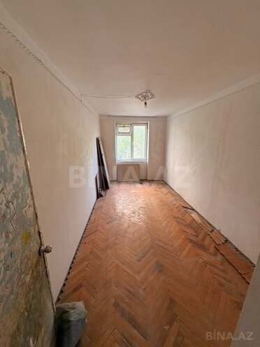 Продаётся 2-комн. вторичка 55 м², м. Элмляр Академиясы, photo 4 from 9