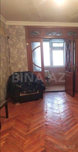 Сдаётся 1-комн. вторичка 42 м², м. Нефтчиляр, photo 1 from 6