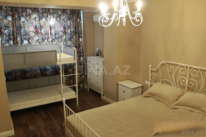 İcarəyə verilir 2 otaqlı köhnə tikili 75 m², İçəri Şəhər m., photo 15 from 21