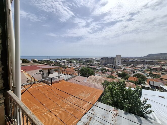 Satılır 7 otaqlı köhnə tikili 300 m², Bayıl q., photo 11 from 20