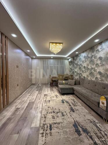 Satılır 3 otaqlı köhnə tikili 80 m², Qara Qarayev m., photo 1 from 11