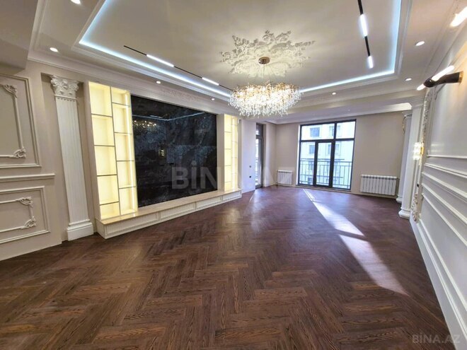 Satılır 4 otaqlı yeni tikili 225 m², 28 May m., photo 3 from 31