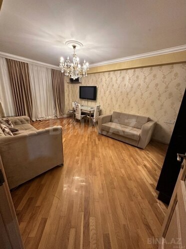 Сдаётся 2-комн. новостройка 90 м², м. Иншаатчылар, photo 1 from 11