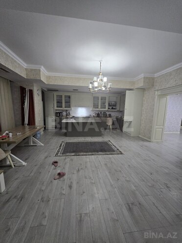 Сдаётся 4-комн. офис 220 м², м. Элмляр Академиясы, photo 1 from 13
