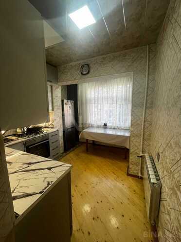 Satılır 4 otaqlı köhnə tikili 110 m², İnşaatçılar m., photo 4 from 20