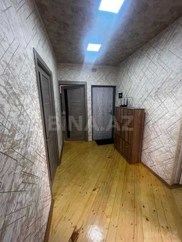 Satılır 4 otaqlı köhnə tikili 110 m², İnşaatçılar m., photo 15 from 20