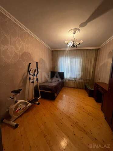Satılır 4 otaqlı köhnə tikili 110 m², İnşaatçılar m., photo 13 from 20